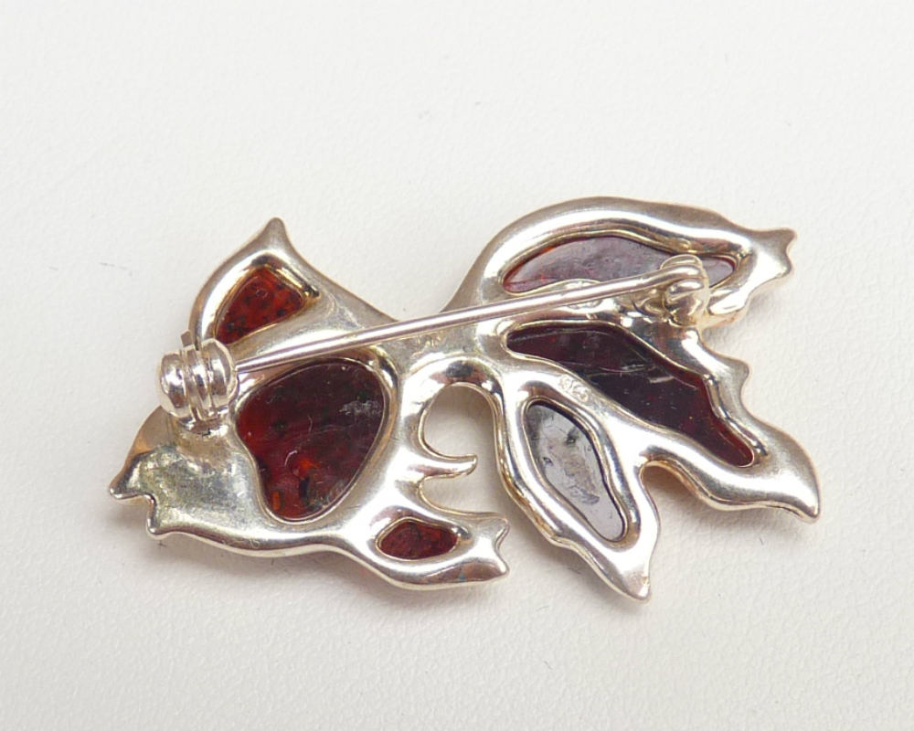 Baltic Amber Fish Pin Brooch Cognac Sparkling Natural Jewelry 925 silver