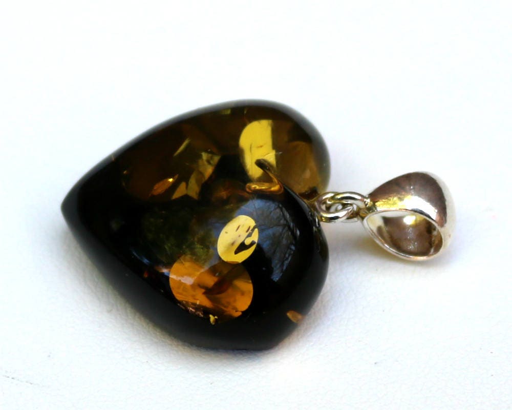 Baltic Amber Heart Pendant Green Sparkling Jewelry 1.43" 5 gram 925 Silver