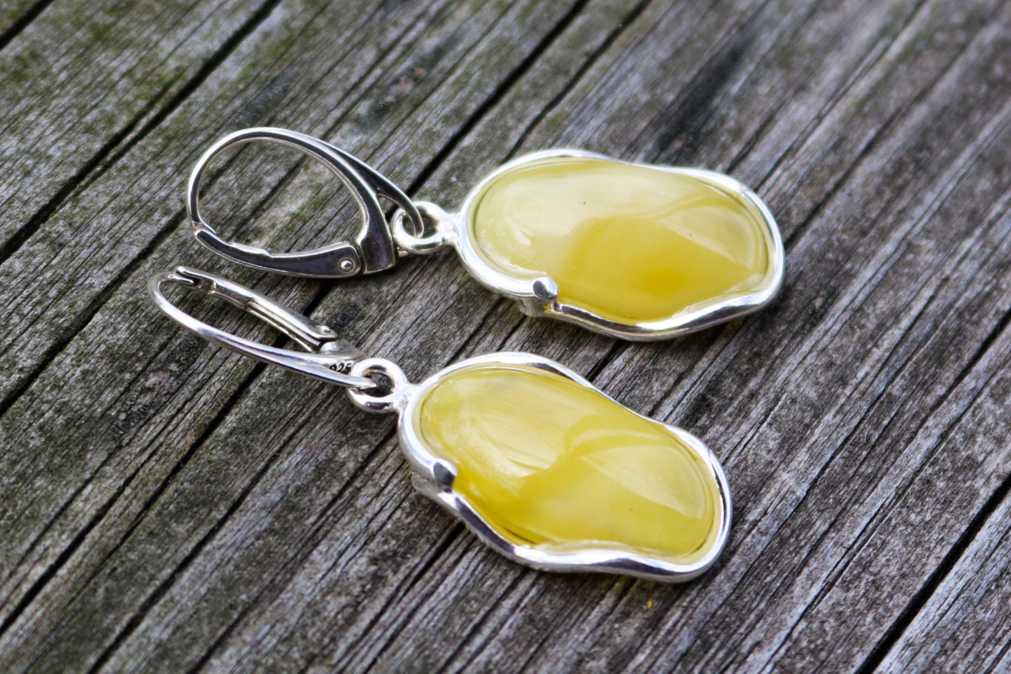 Baltic Amber Earrings Butterscotch Oval Jewelry 1.76" 6.4 gram 925 Silver