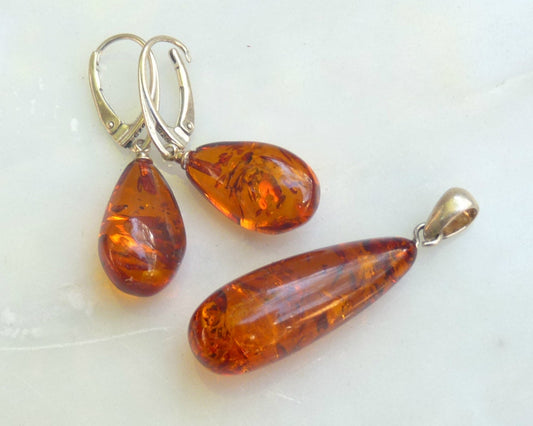 Baltic Amber Jewelry Set Cognac Drop Pendant and Earrings Sparkling Natural 6.6 gram 925 Silver