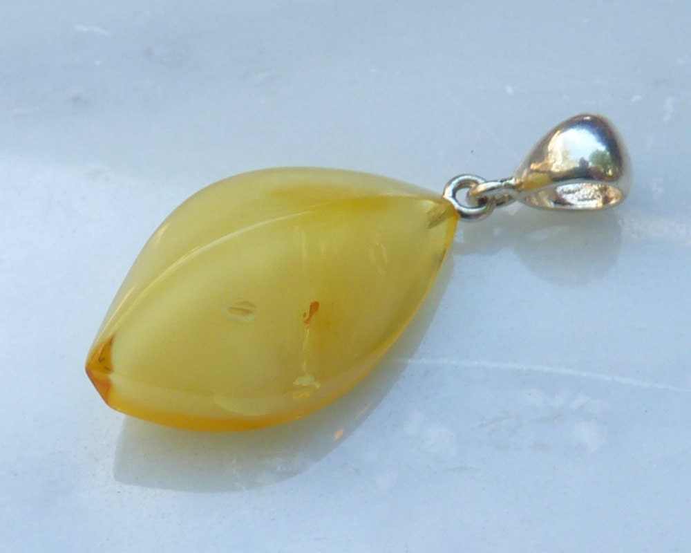 Baltic Amber Pendant Yellow Faceted Jewelry Cloudy 1.57" 2.9 gram 925 Silver