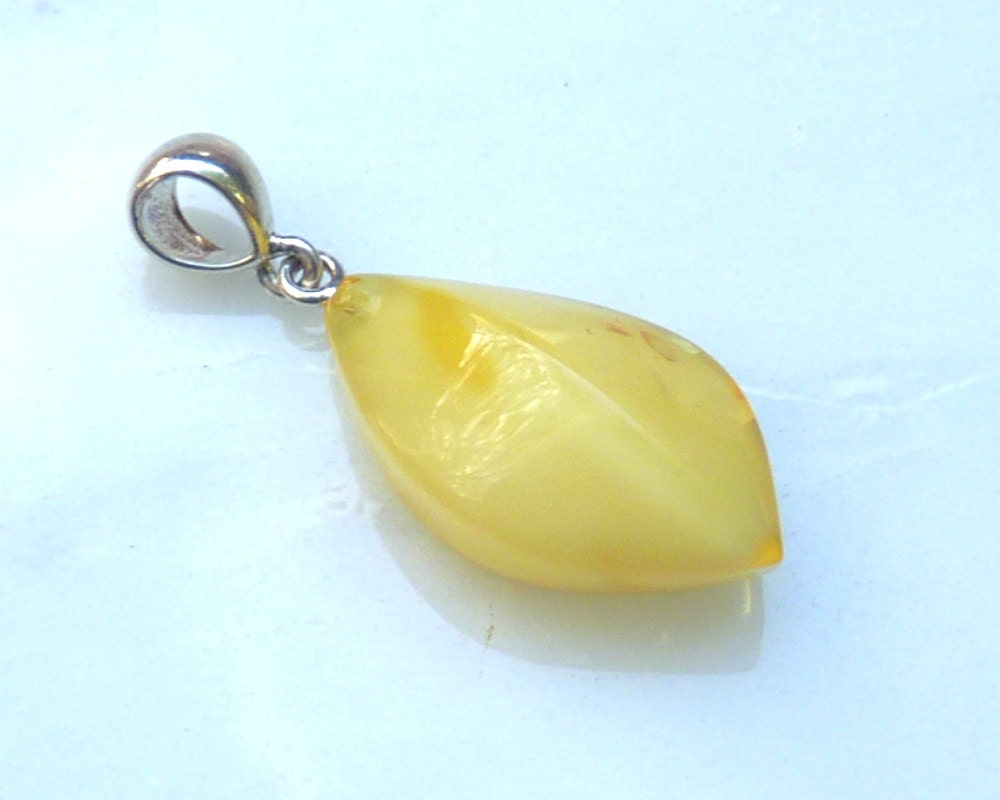 Baltic Amber Pendant Yellow Faceted Jewelry Cloudy 1.57" 2.9 gram 925 Silver