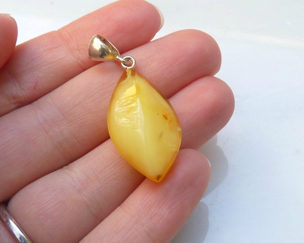 Baltic Amber Pendant Yellow Faceted Jewelry Cloudy 1.57" 2.9 gram 925 Silver