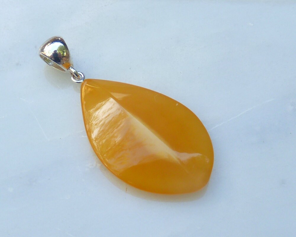 Baltic Amber Pendant Antique Butterscotch Yolk Faceted Unisex Jewelry 2.16" 4.9 gram 925 Silver