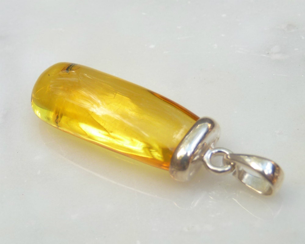 Baltic Amber Pendant with Fossil Insects Fly 1.57" Natural Honey 3.1 gram 925 Silver