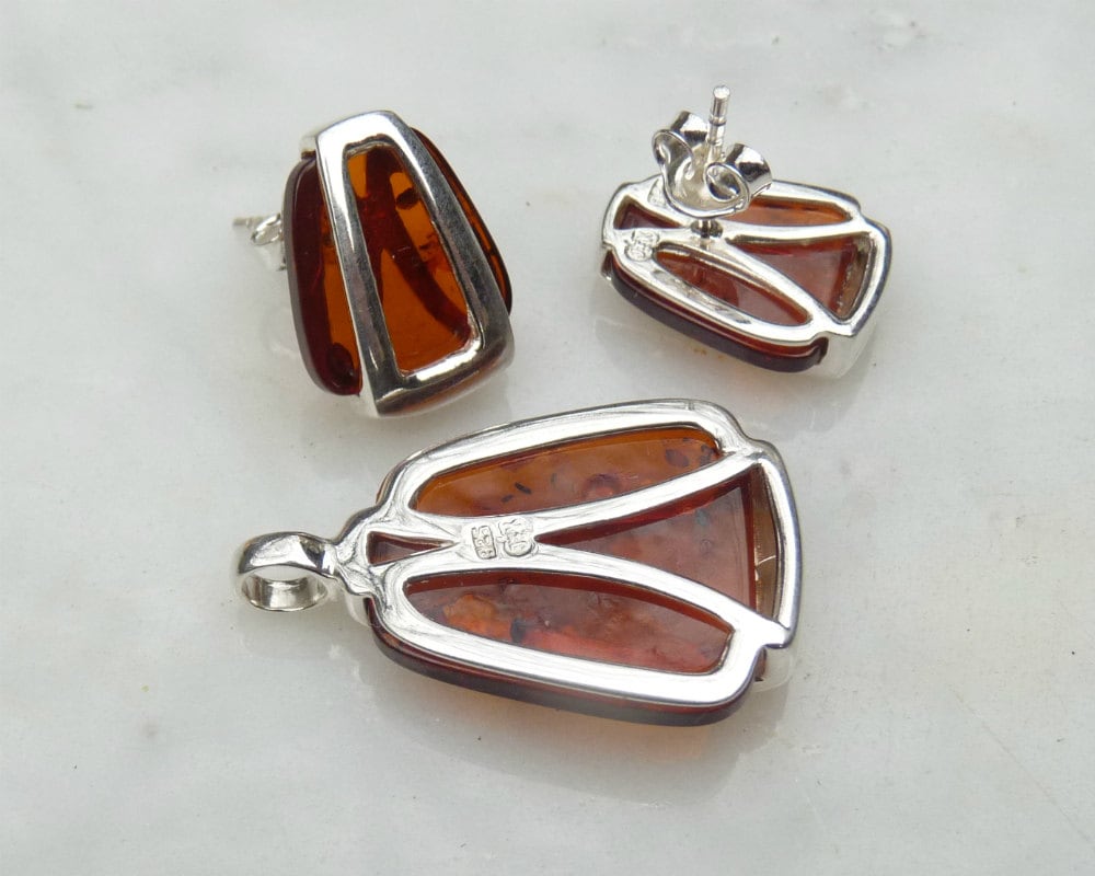 Baltic Amber Jewelry Set Cognac Stud Earrings and Pendant 6.3 gram 925 Silver