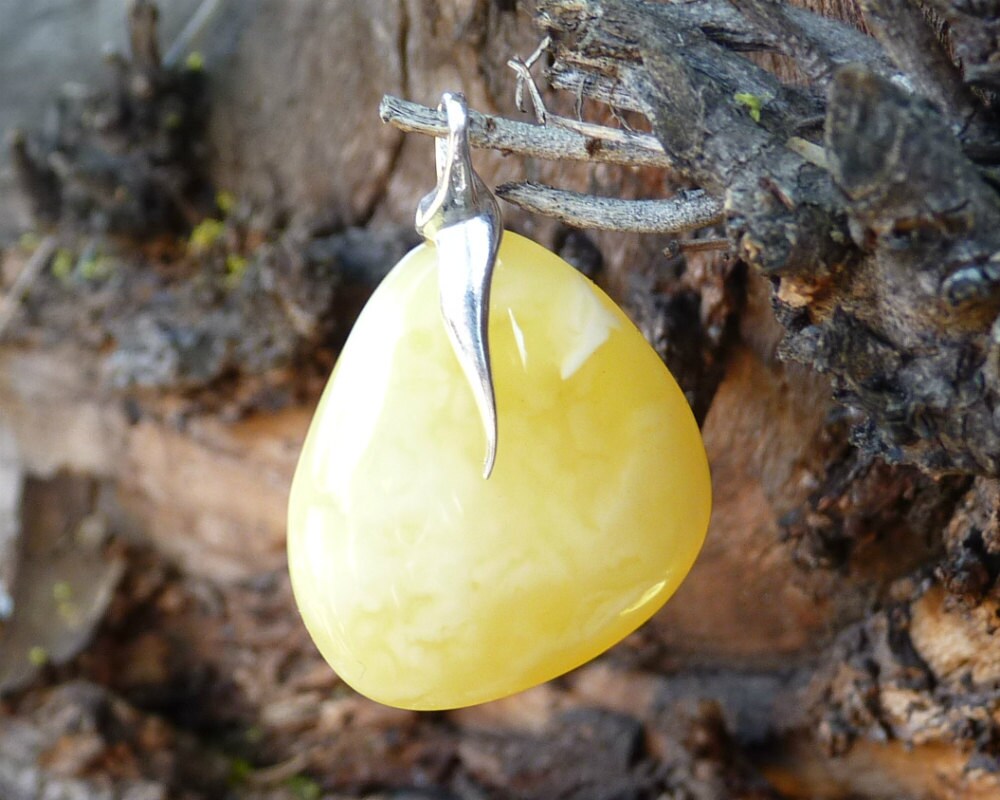 Baltic Amber Pendant Butterscotch Yellow Milky Natural Untreated Jewelry 1.54" 8.1 gram 925 Silver