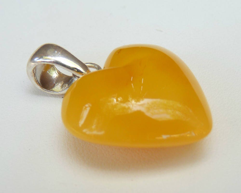 Baltic Amber Heart Pendant Antique Butterscotch Yolk Natural Untreated 1.29" 4.3 gram 925 Silver