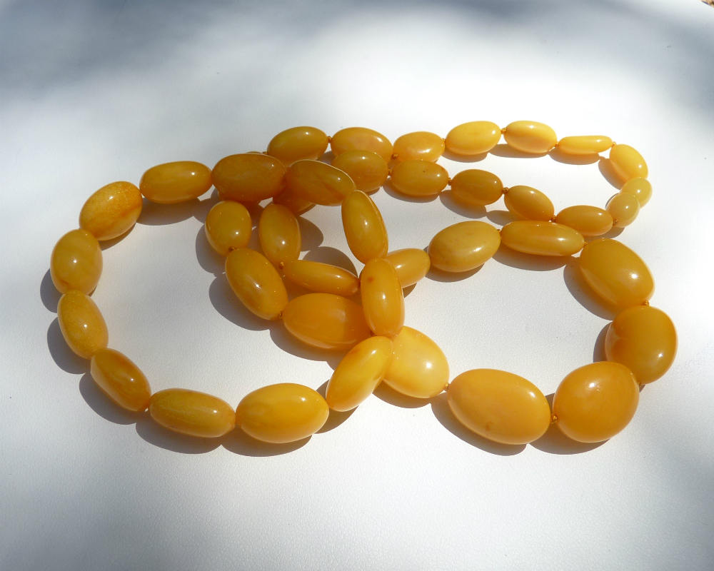 Baltic Amber Necklace and Bracelet Olive Beads Antique Butterscotch Natural Yolk 30.2 gram