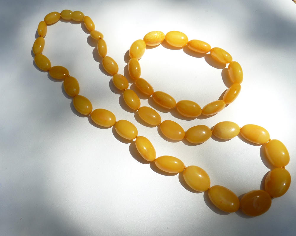 Baltic Amber Necklace and Bracelet Olive Beads Antique Butterscotch Natural Yolk 30.2 gram