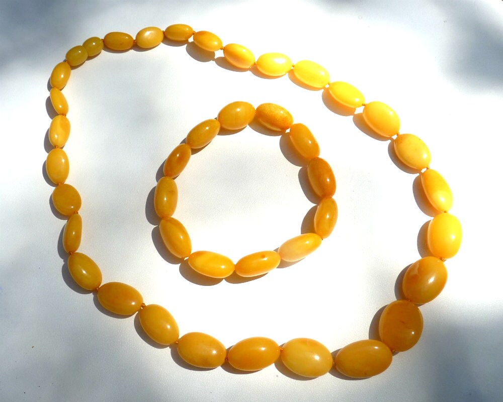 Baltic Amber Necklace and Bracelet Olive Beads Antique Butterscotch Natural Yolk 30.2 gram