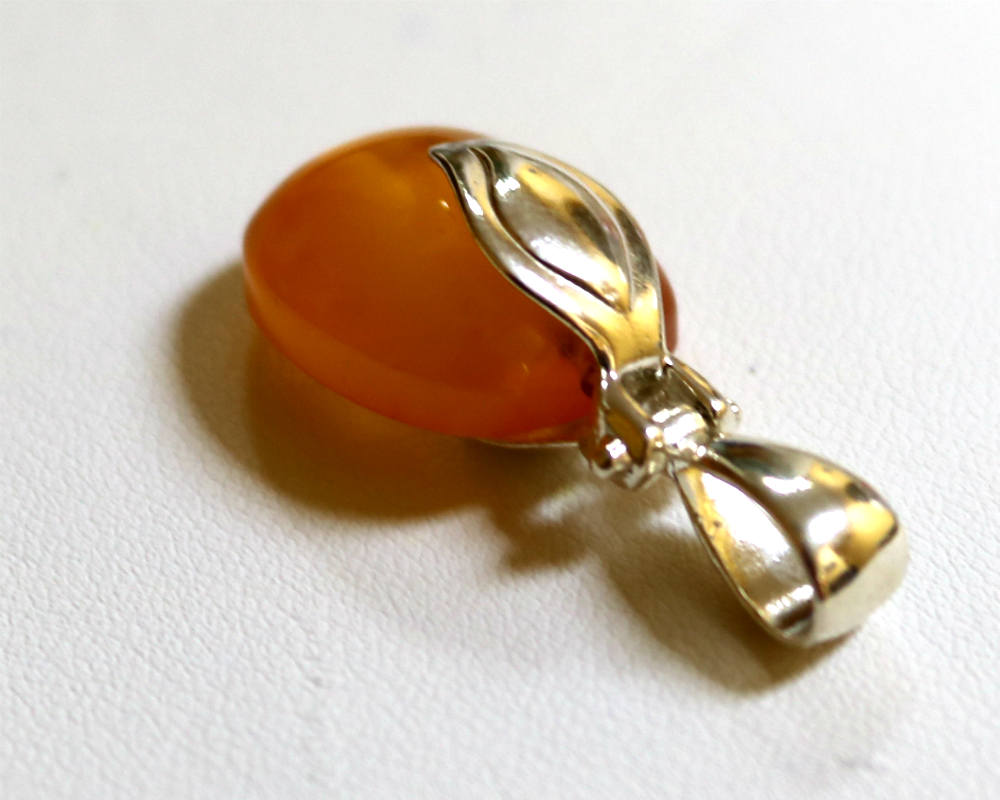 Baltic Amber Pendant Honey Cloudy Natural Untreated Unisex Jewelry 1.33" 4.1 gram 925 Silver