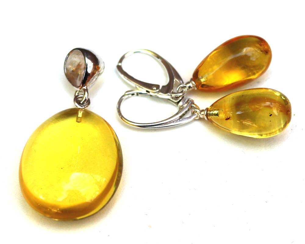 Baltic Amber Jewelry Set Yellow Drop Earrings and Pendant Lemon Natural Untreated Insect Inclusions 7.6 gram 925 Silver