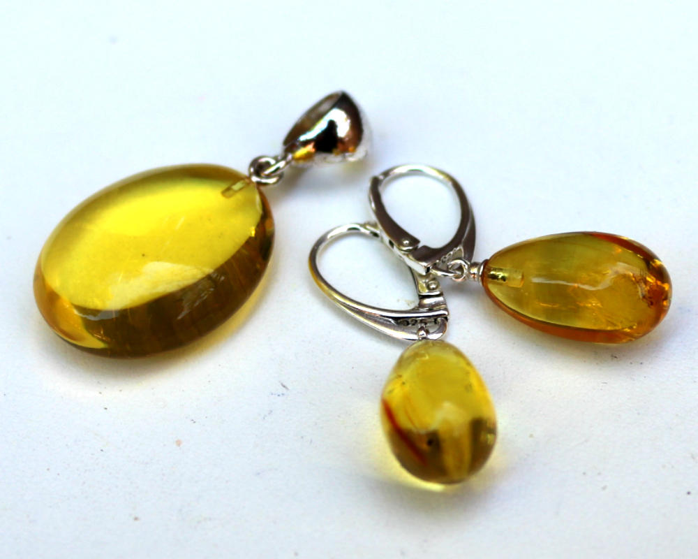 Baltic Amber Jewelry Set Yellow Drop Earrings and Pendant Lemon Natural Untreated Insect Inclusions 7.6 gram 925 Silver