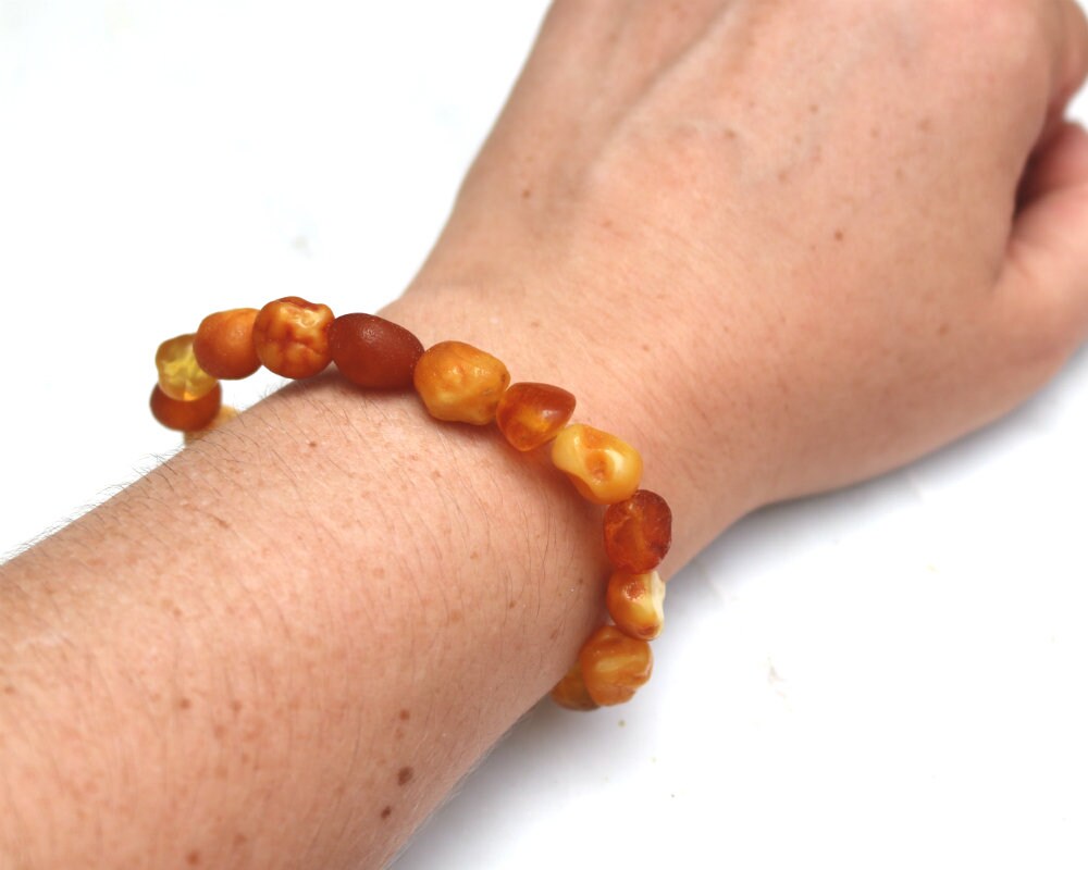 Healing Hazel Amber Baby Ankle Bracelet with Screw Clasp – Sterling & Me