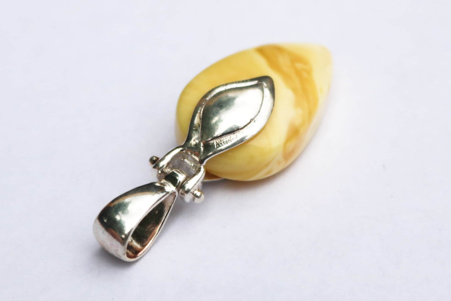 Baltic Amber Pendant Butterscotch Natural Yellow Untreated Unisex Jewelry 1.49″ 3.9 gram 925 Silver