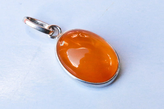 Baltic Amber Pendant Cloudy Honey Oval Unisex 1.32" 2.9 gram 925 Silver