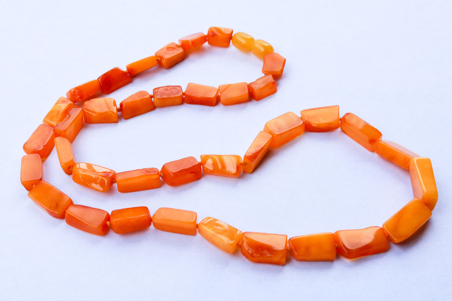 Baltic Amber Necklace Yolk Antique Butterscotch Unisex Jewelry Beads 21.7″ 16.6 gram