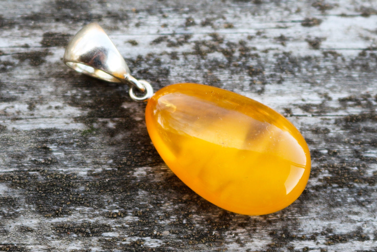 Baltic Amber Pendant Drop Cloudy Yolk Natural Untreated Unisex 1.69" 3.9 gram