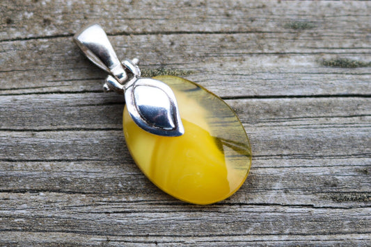 Baltic Amber Pendant Yellow Cloudy Natural Unisex Untreated 1.57″ 4.2 gram 925 Silver