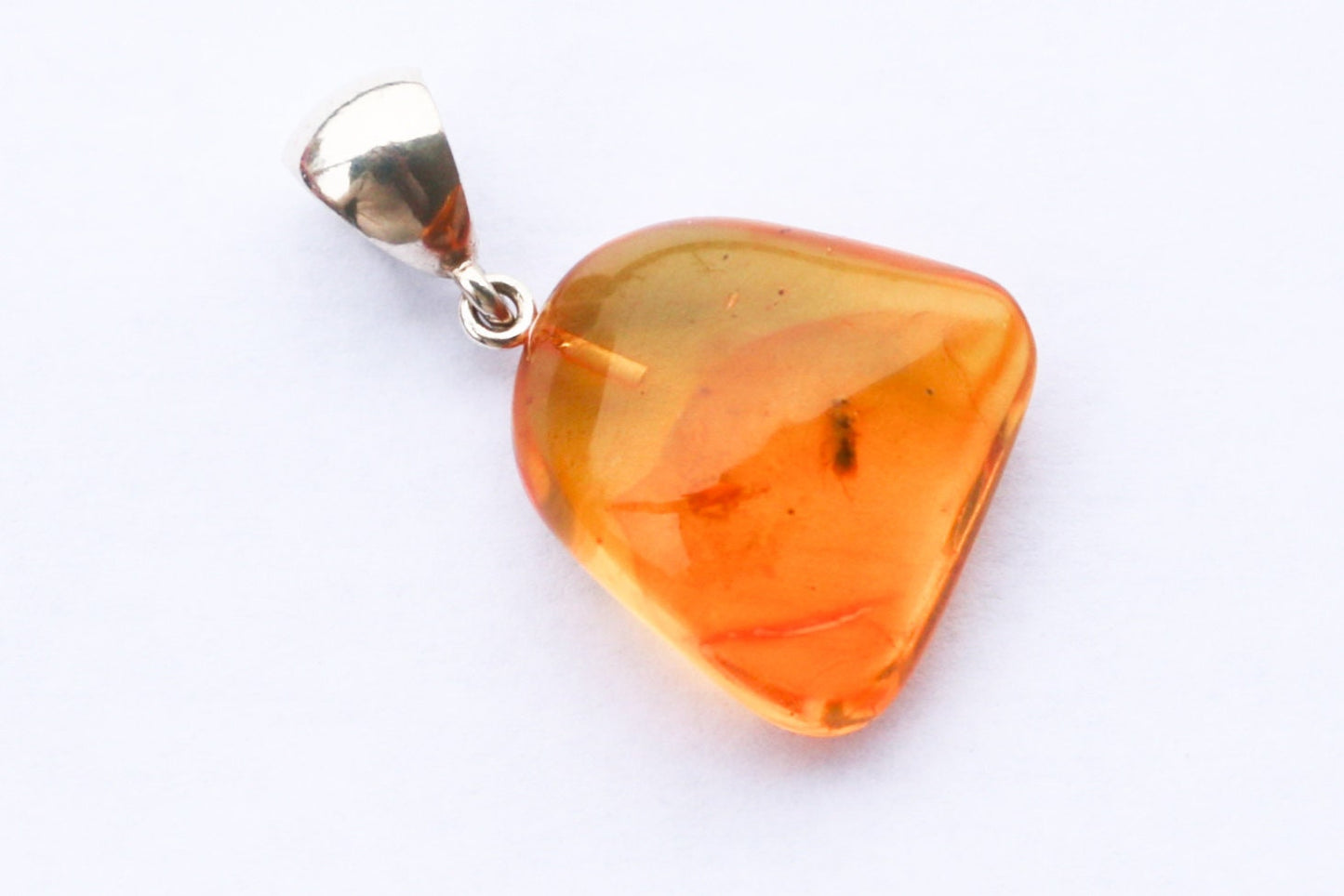 Baltic Amber Pendant Fossil Insect Natural Inclusions Honey 1.42" 4 gram