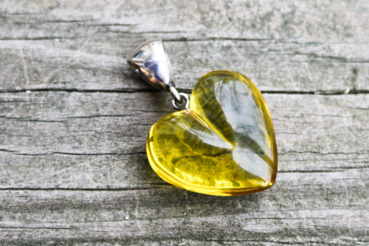 Baltic Amber Heart Pendant Green Full Shape Jewelry 1.44" 4.4 gram 925 Silver