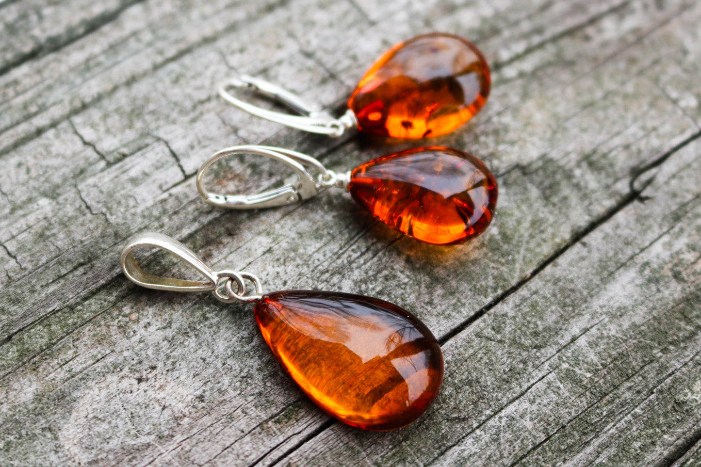 Baltic Amber Jewelry Set Honey Pendand Earrings Drop Natural 7.2 gram 925 Silver