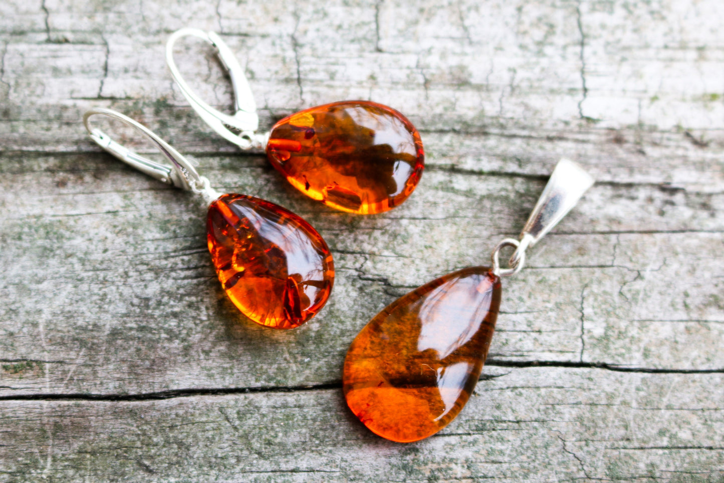 Baltic Amber Jewelry Set Honey Pendand Earrings Drop Natural 7.2 gram 925 Silver