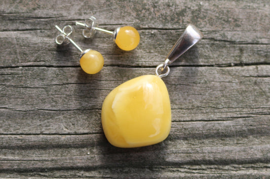 Baltic Amber Jewelry Set Butterscotch Earrings and Pendant Natural Untreated 4.6 gram 925 Silver