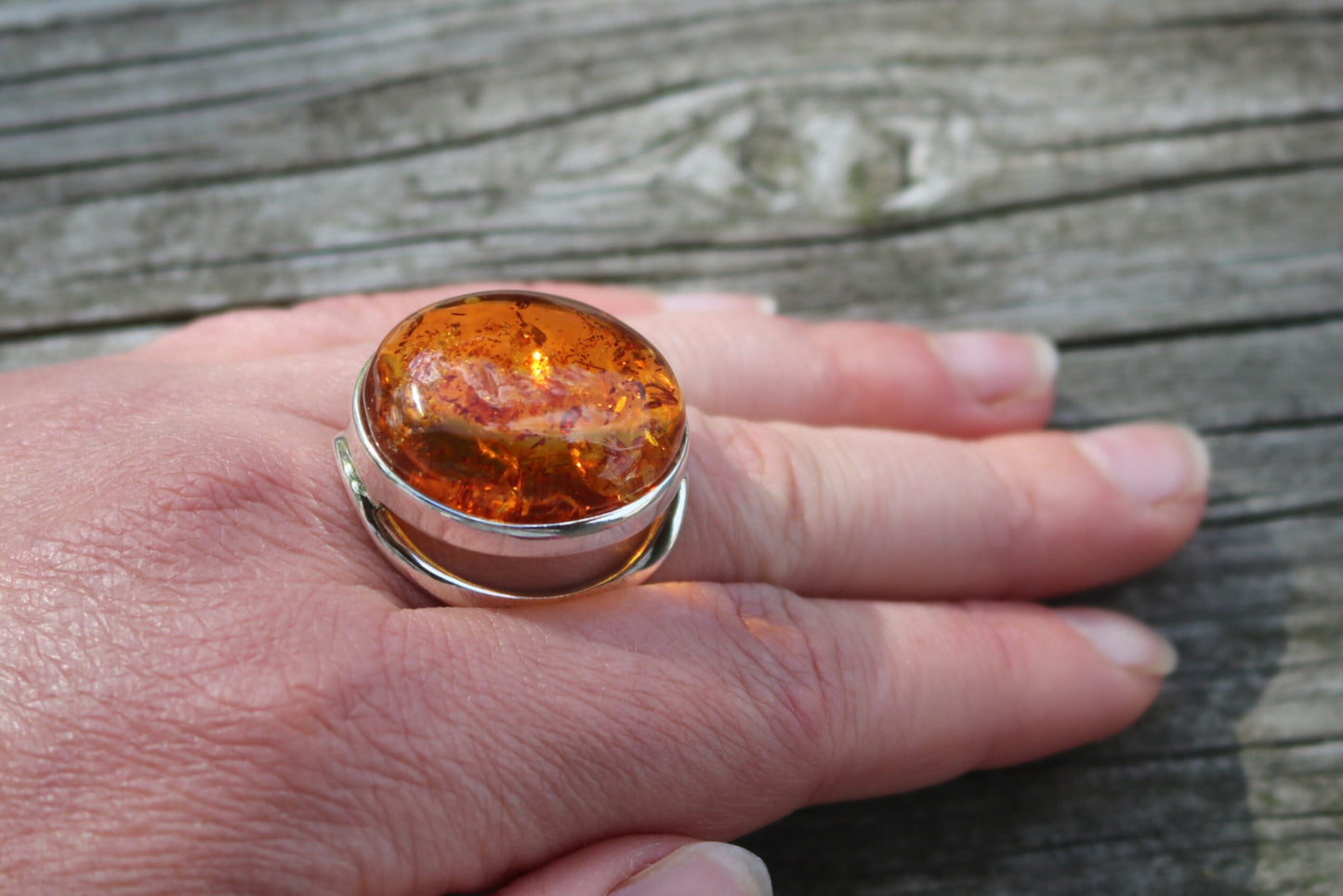 Baltic Amber Honey Ring Oval Adjustable Sparkling 925 Silver 14.4 gram