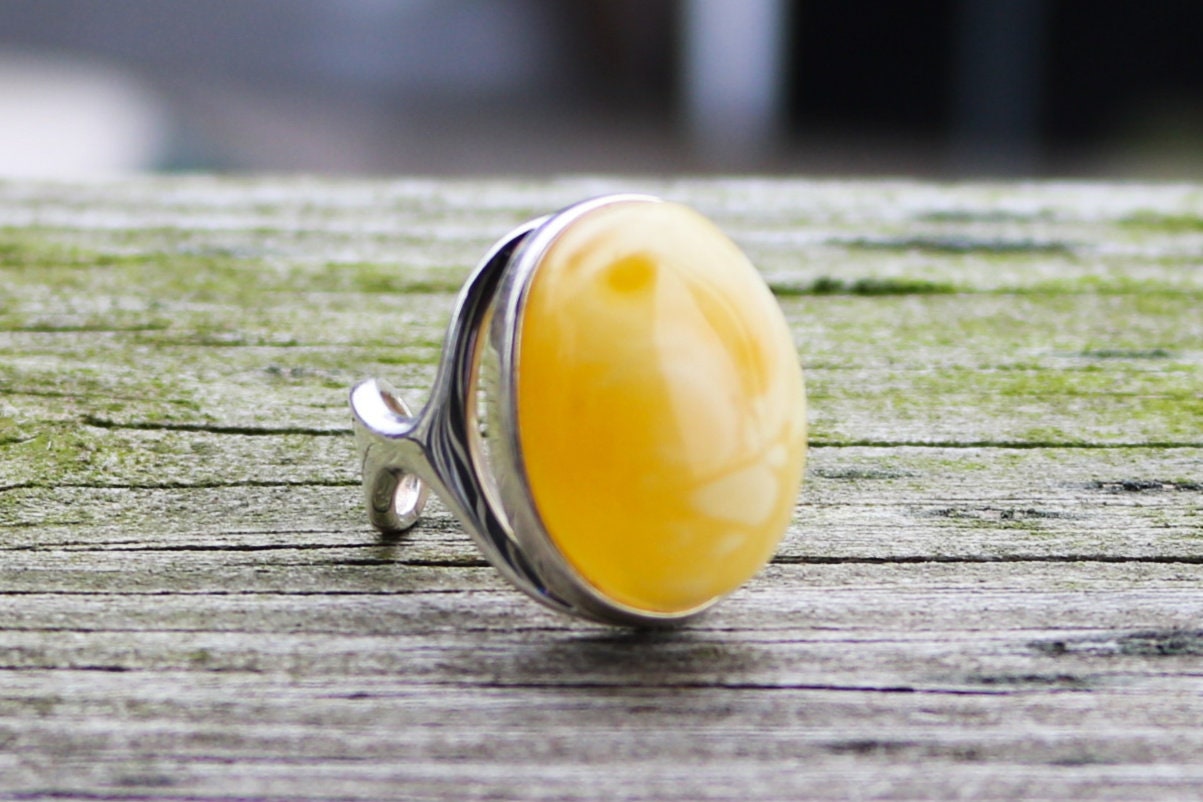 Baltic Amber Butterscotch Ring Oval Adjustable 925 Silver 14.2 gram