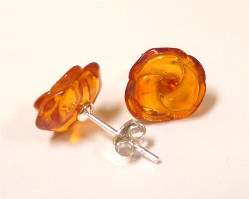 Flower Earrings - Rose Earrings - Rose Stud Earrings - Gift For Her - Baltic Amber Earrings - Honey Amber Earrings - Flower Jewelry